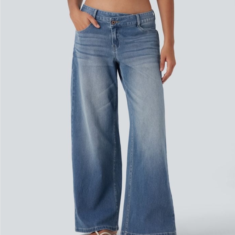 HALARA Denim Flare Jeans in Classic Blue